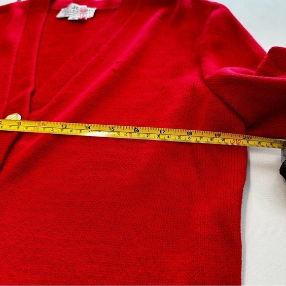 ST. JOHN Red VNeck Sweater, with Gold Button Front. Size 12. Flaws - Picture 8 of 9